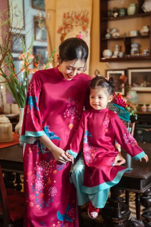 Áo dài tiểu chính đán